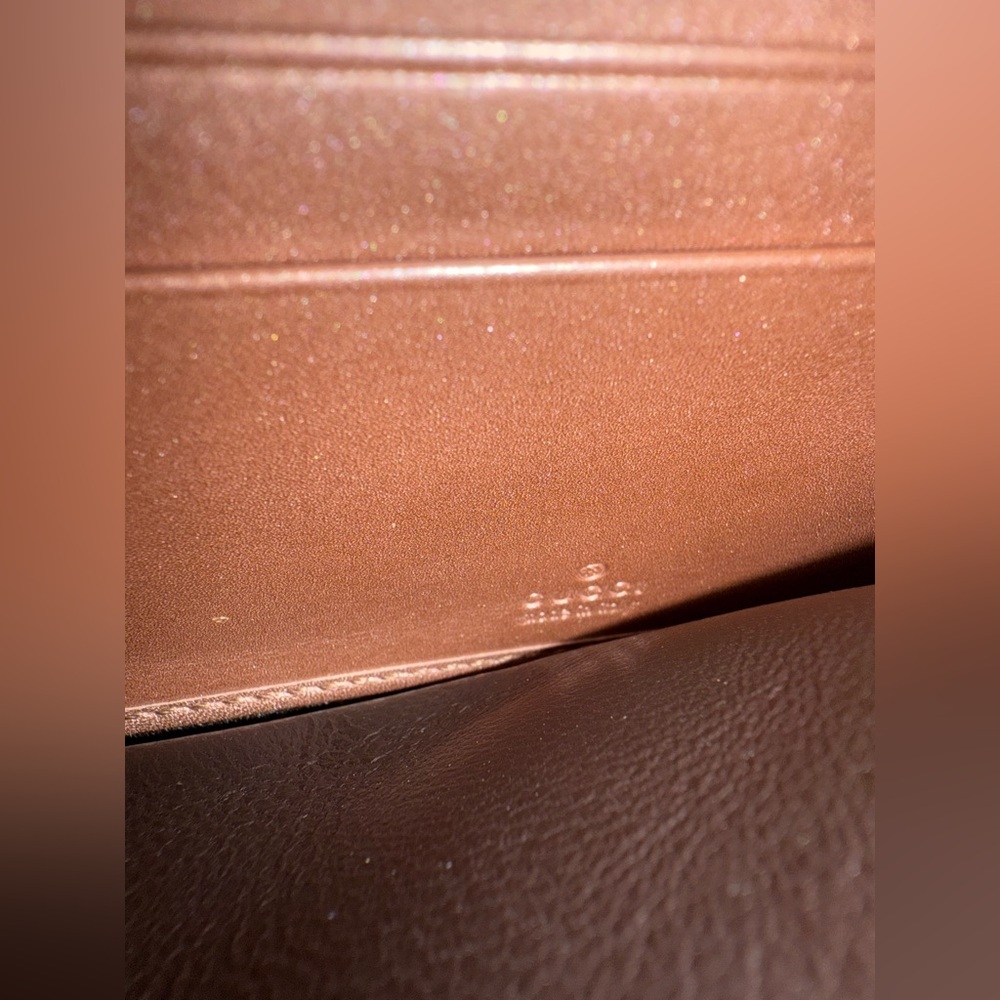 SOLD
Gucci Authentic Micro GG Gucciisma Candy Shine Wallet - Picture 11 of 16